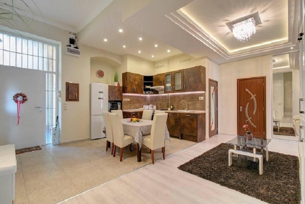 Super Central Apartment 부다페스트 외부 사진