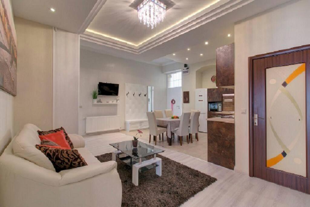 Super Central Apartment 부다페스트 외부 사진